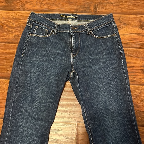 Old navy women blue jeans - Picture 2 of 10